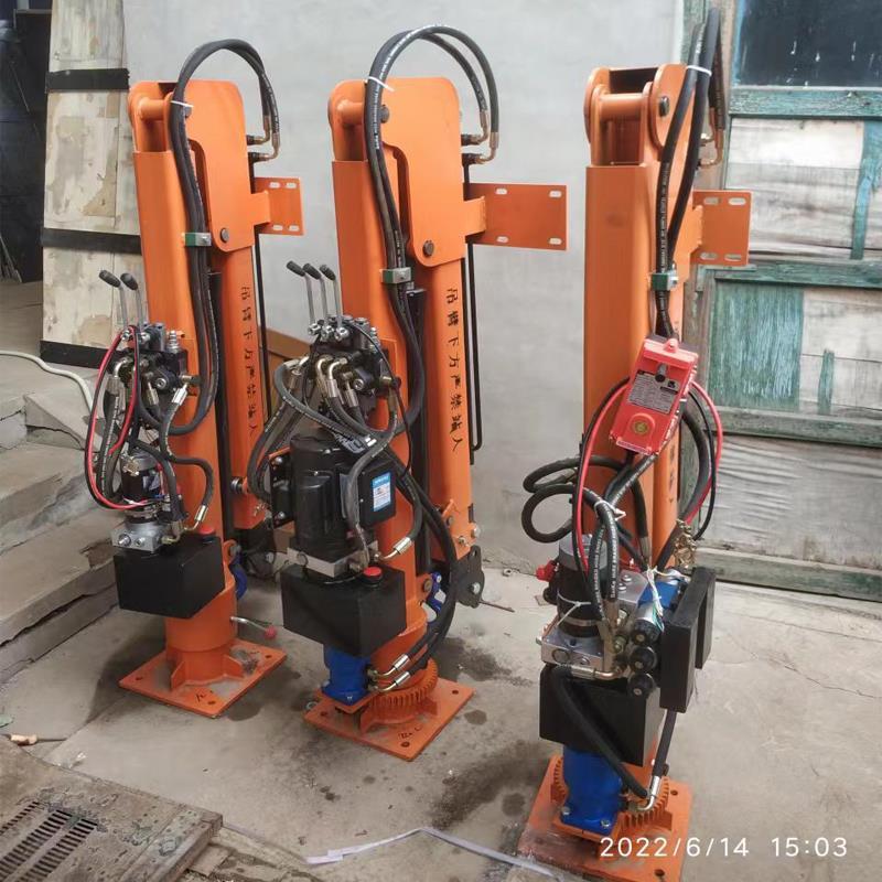 宽甸满族自治县重汽蓝牌随车吊 3.2吨 国六动力强 液压驱动 农用自卸起重机
